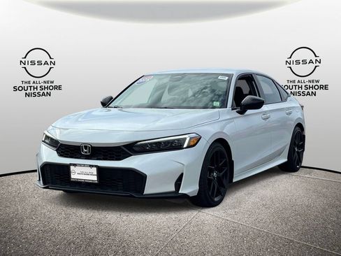 Used 2025 Honda Civic Sport image 4