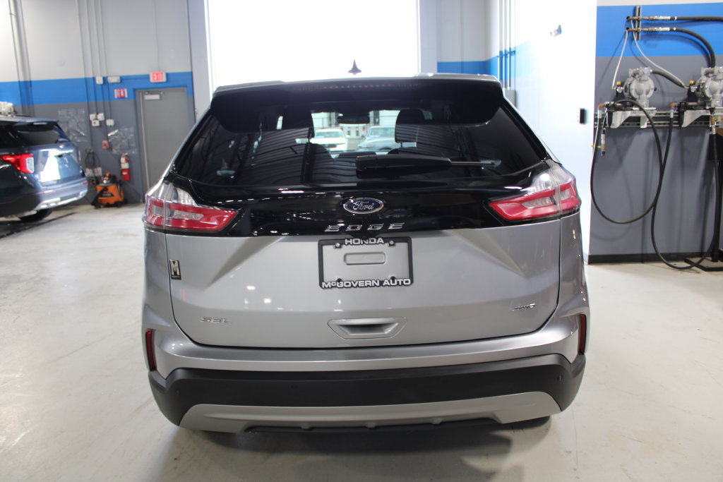 Used 2023 Ford Edge SEL AWD/4WD image 25