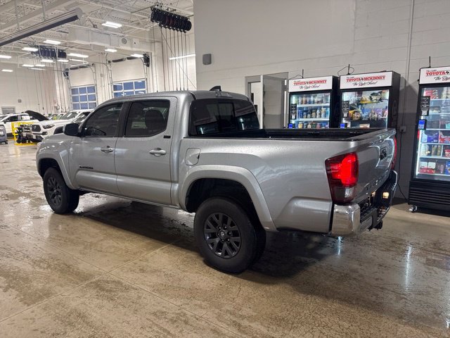 Certified 2022 Toyota Tacoma SR5 RWD image 4
