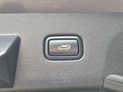 Used 2023 Kia Sportage X-Line AWD/4WD image 9