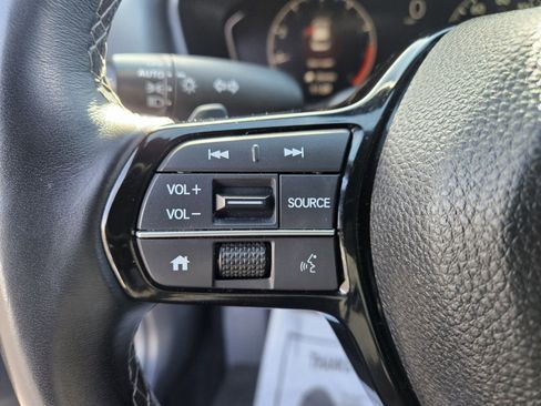 Used 2025 Honda Civic Sport image 26