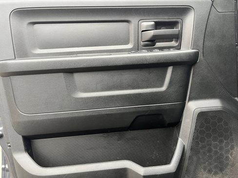 Used 2017 RAM 1500 Express image 15