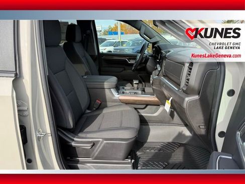 New 2026 Chevrolet Silverado 1500 RST image 18