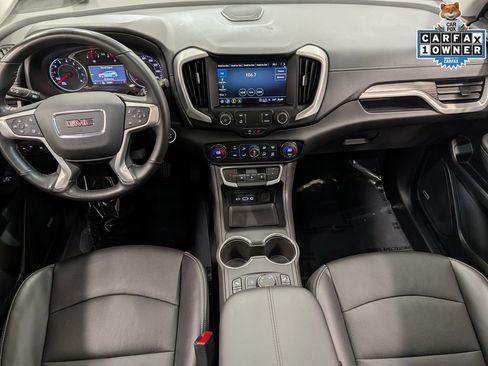 Used 2022 GMC Terrain SLT w/ Infotainment Package II AWD/4WD image 28