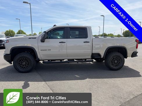 Used 2026 Chevrolet Silverado 2500 ZR2 w/ LPO, Dark Essentials Package AWD/4WD image 14