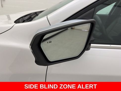 Used 2020 Chevrolet Equinox Premier AWD/4WD image 8