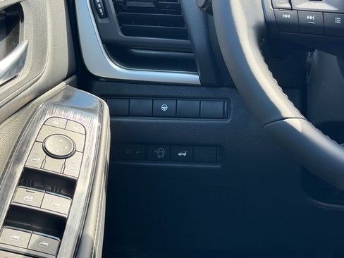 New 2026 Nissan Rogue SV image 23