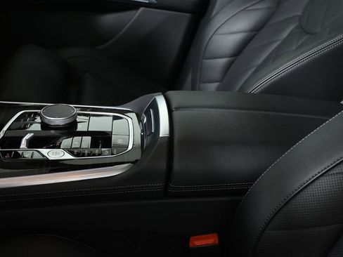 Certified 2024 BMW X5 xDrive40i w/ Parking Assistance Package image 25