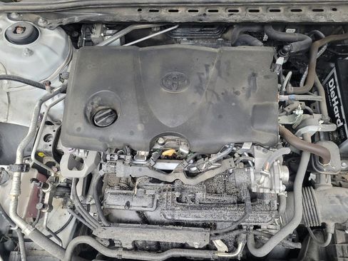 Used 2023 Toyota Camry LE image 30