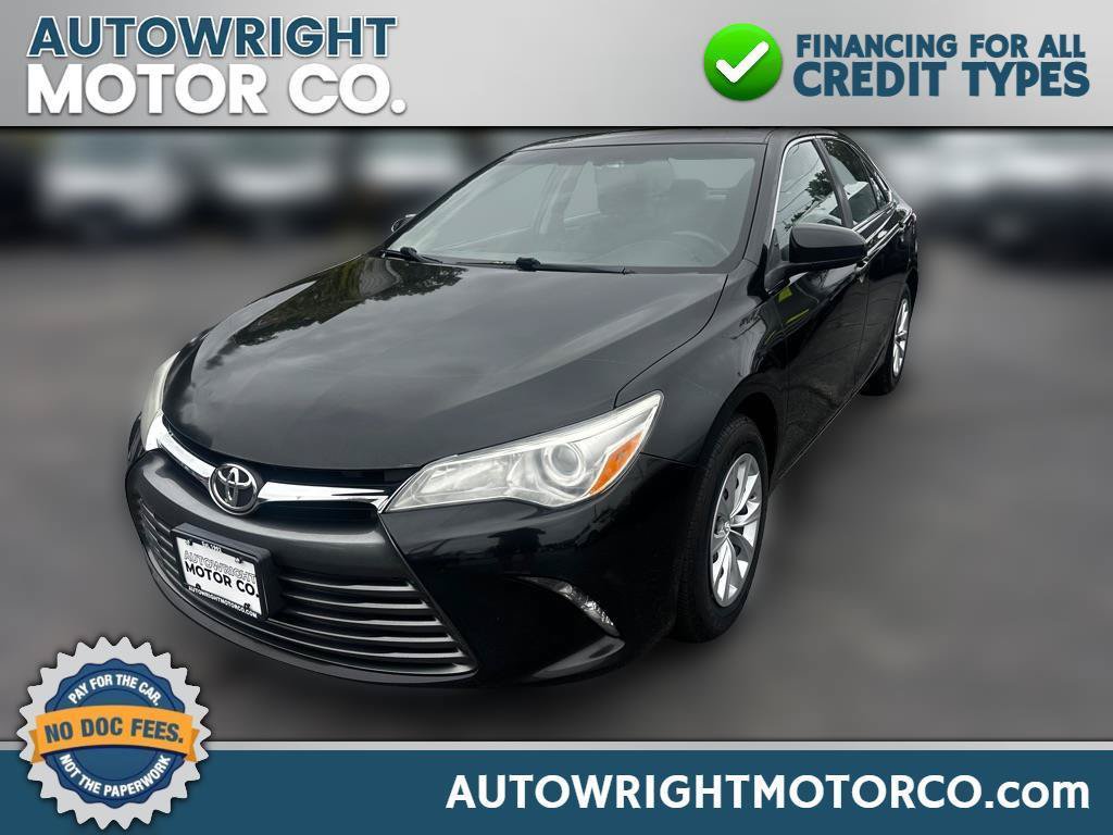 Used 2015 Toyota Camry LE FWD image 1