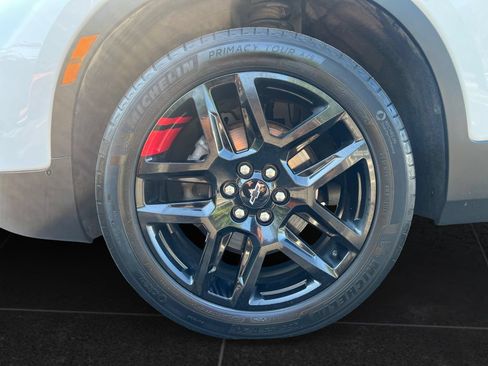 Used 2024 Chevrolet Blazer LT w/ Sound & Technology Package AWD/4WD image 9