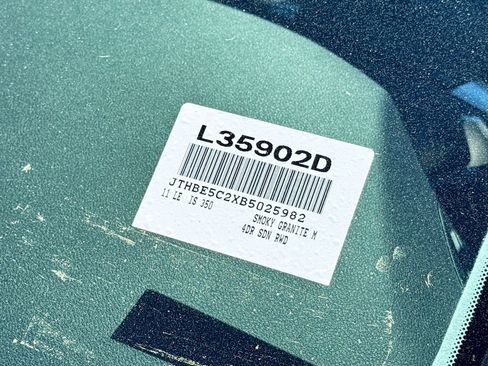 Used 2011 Lexus IS 350 w/ Luxury Plus Value Edition image 16