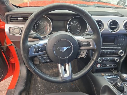 Used 2016 Ford Mustang GT image 8