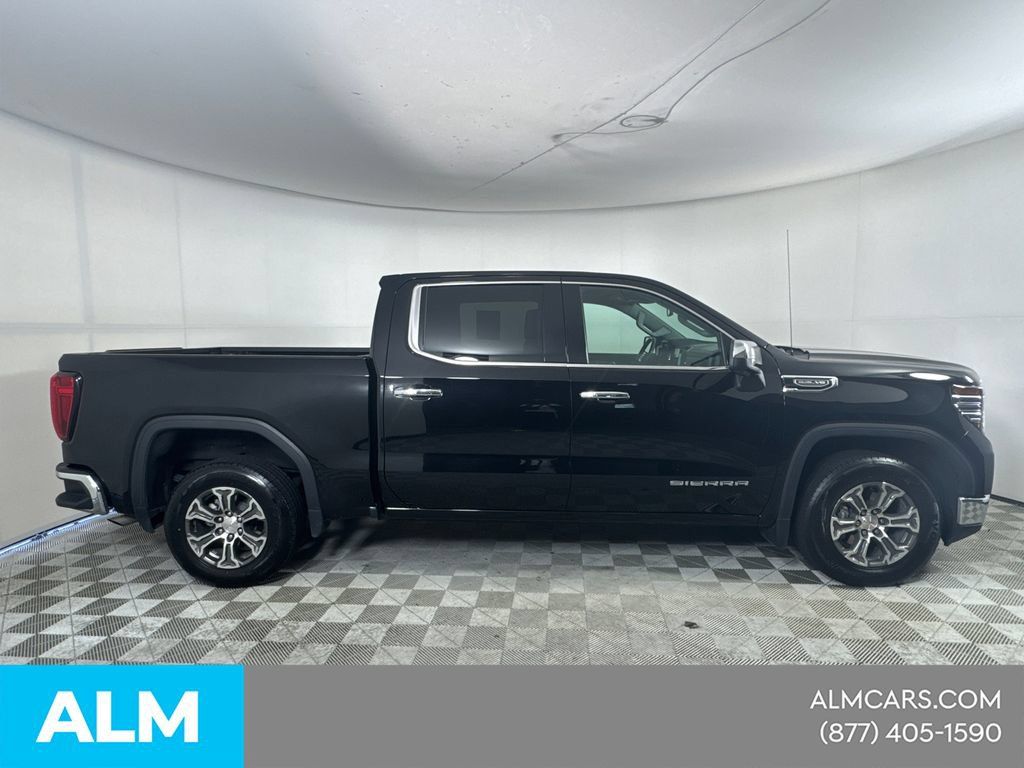 Used 2025 GMC Sierra 1500 SLT RWD image 5