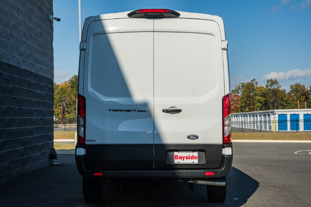 Used 2026 Ford Transit 250 148 Medium Roof RWD image 7