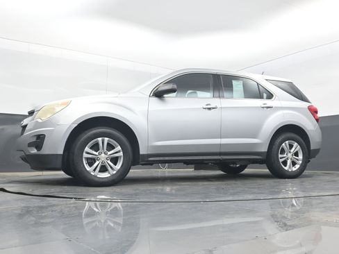 Used 2013 Chevrolet Equinox LS FWD image 24