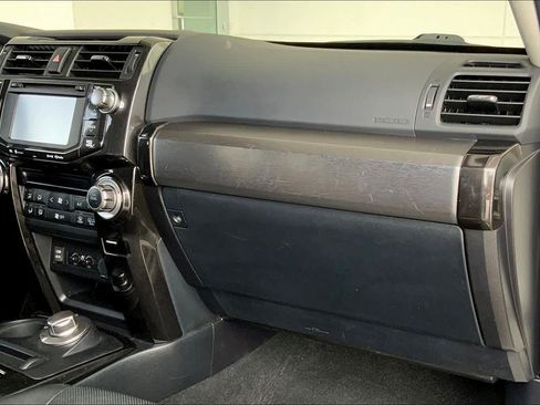 Used 2019 Toyota 4Runner Limited image 18
