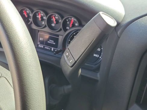 Used 2024 Chevrolet Silverado 1500 Custom Trail Boss AWD/4WD image 24