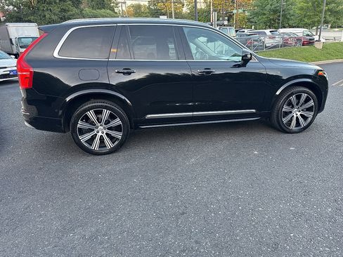 Used 2022 Volvo XC90 T6 Inscription w/ Advanced Package AWD/4WD image 4