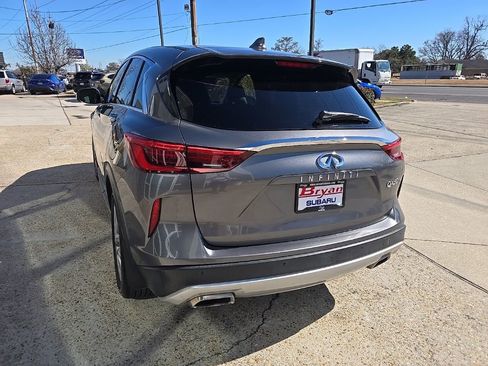 Used 2021 INFINITI QX50 Pure image 9