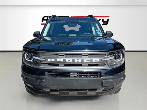 Used 2023 Ford Bronco Sport Outer Banks w/ Tech Package image 2