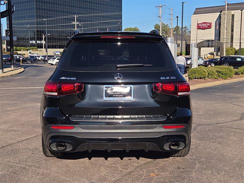 Certified 2022 Mercedes-Benz GLB 35 AMG 4MATIC image 4