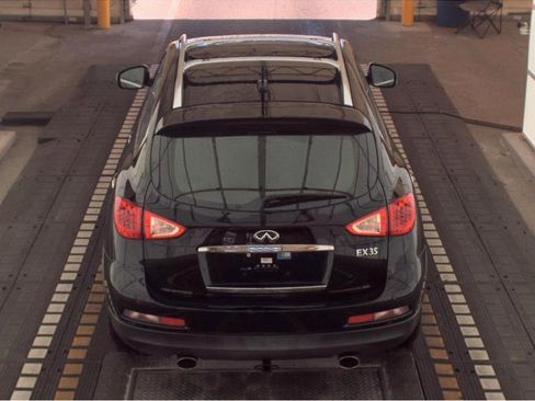 Used 2011 INFINITI EX35 Journey w/ Premium Pkg image 6