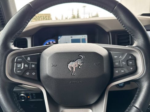 Certified 2023 Ford Bronco Wildtrak AWD/4WD image 24