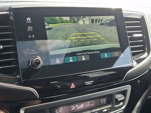 Used 2021 Honda Pilot Black Edition image 4
