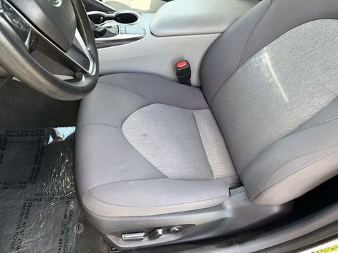Used 2022 Toyota Camry LE FWD image 15