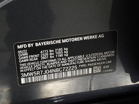 Used 2022 BMW 330i xDrive Sedan w/ Premium Package 2 image 35