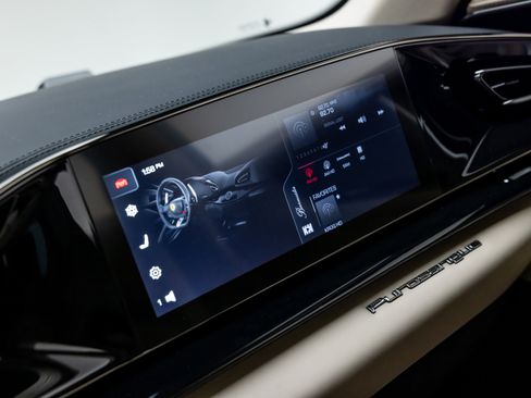 Certified 2025 Ferrari Purosangue image 24