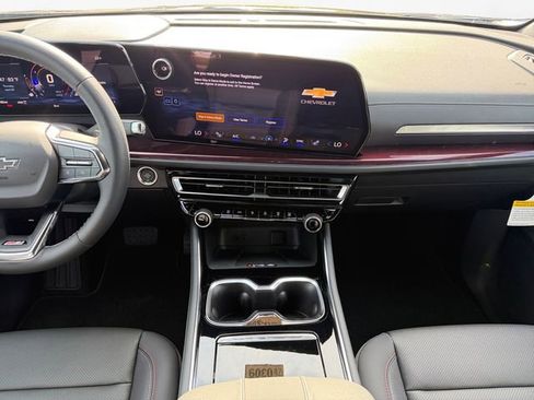 New 2026 Chevrolet Traverse Z71 AWD/4WD image 11