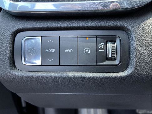 Used 2025 GMC Acadia Elevation w/ Elevation Premium Package AWD/4WD image 56