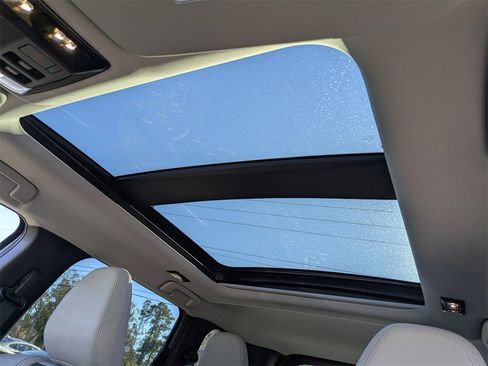 New 2026 Mitsubishi Outlander SE image 20