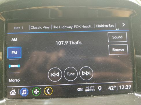 Used 2021 Chevrolet Spark LT image 25