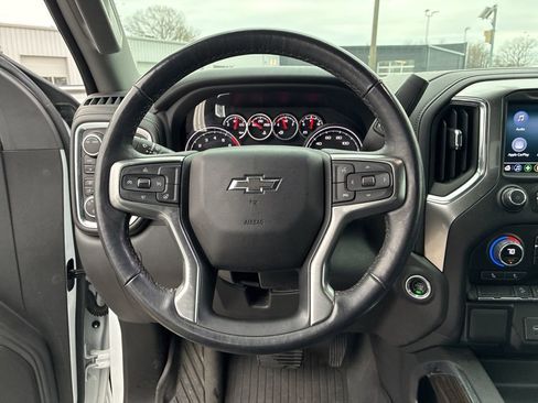 Used 2022 Chevrolet Silverado 1500 LT Trail Boss w/ Bed Protection Package image 22