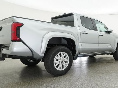 New 2026 Toyota Tacoma SR5 RWD image 25