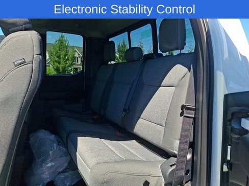 New 2026 Ford F350 XL w/ XL Chrome Package AWD/4WD image 6