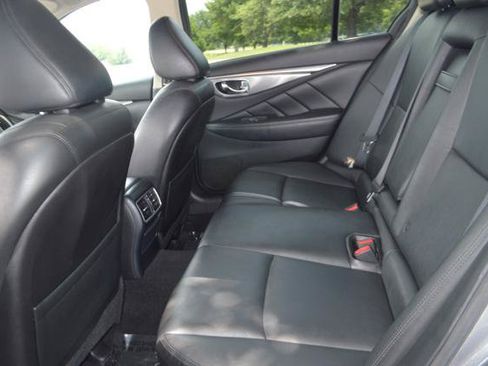 Used 2015 INFINITI Q50 w/ Moonroof Package RWD image 20