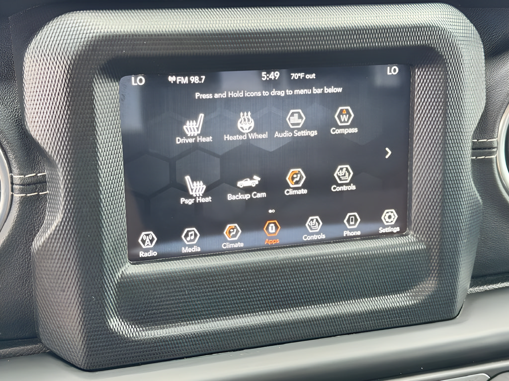 Used 2021 Jeep Gladiator Overland w/ LED Lighting Group AWD/4WD image 27