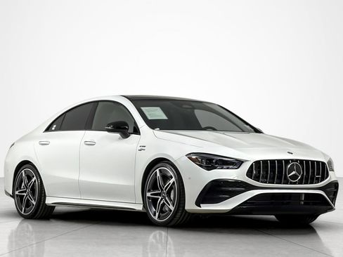 Used 2025 Mercedes-Benz CLA 35 AMG 4MATIC w/ Driver Assistance Package image 7