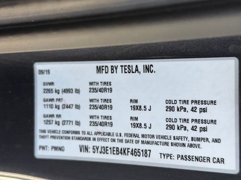 Used 2019 Tesla Model 3 Long Range image 33