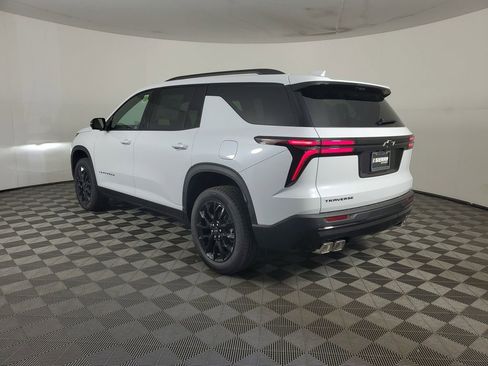 New 2026 Chevrolet Traverse LT w/ Midnight/Sport Edition FWD image 6