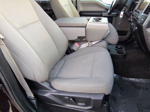 Used 2018 Ford F150 XLT w/ Equipment Group 302A Luxury image 21