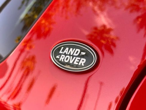 Used 2025 Land Rover Discovery Sport S AWD/4WD image 9