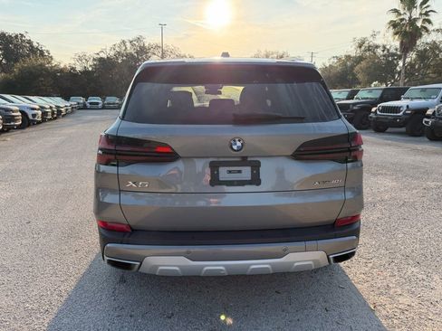 Used 2024 BMW X5 xDrive40i w/ Premium Package image 5