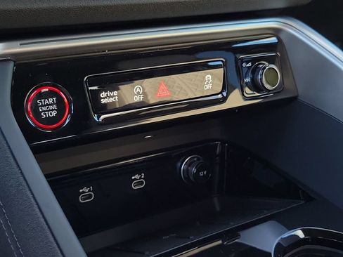 New 2026 Audi SQ5 Premium Plus AWD/4WD image 13