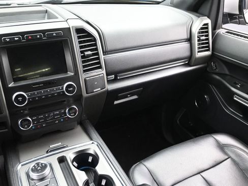 Used 2018 Ford Expedition XLT w/ Equipment Group 202A image 15