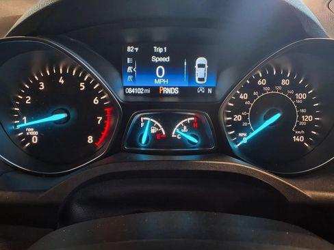Used 2018 Ford Escape SE w/ SE Sport Appearance Package AWD/4WD image 23